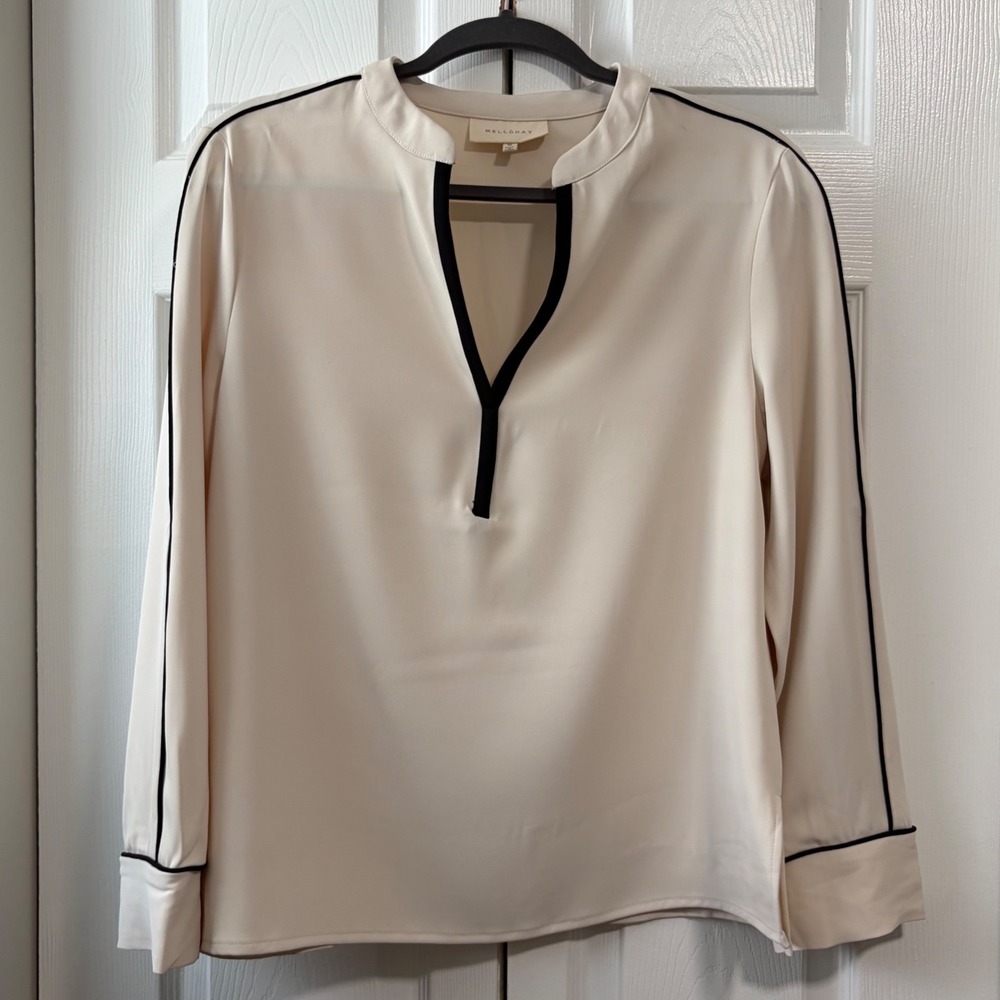 Melloday Cream V-Neck Blouse with Black Contrast Piping Long Sleeve Medium